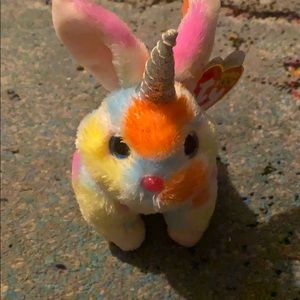 Ty Beanie Boo, Begonia the bunnycorn